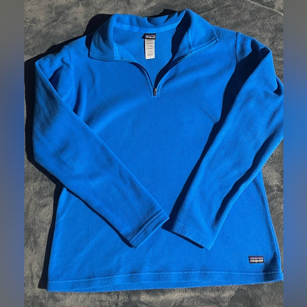 Patagonia Royal blue fleece quarter zip sweater, size L